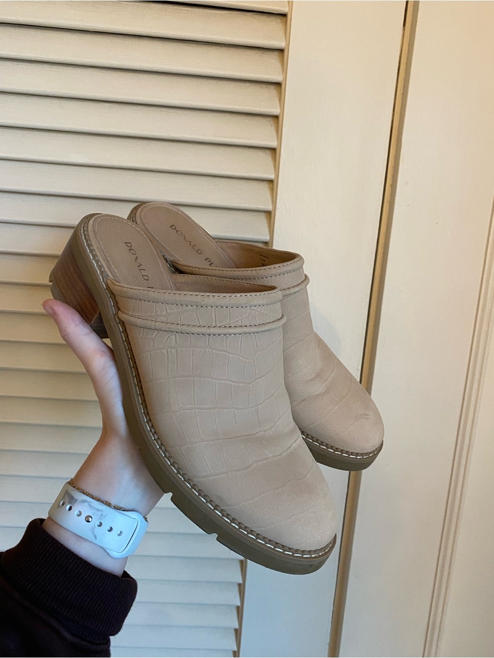 Donald Pliner Sahara Croc-Embossed Mules